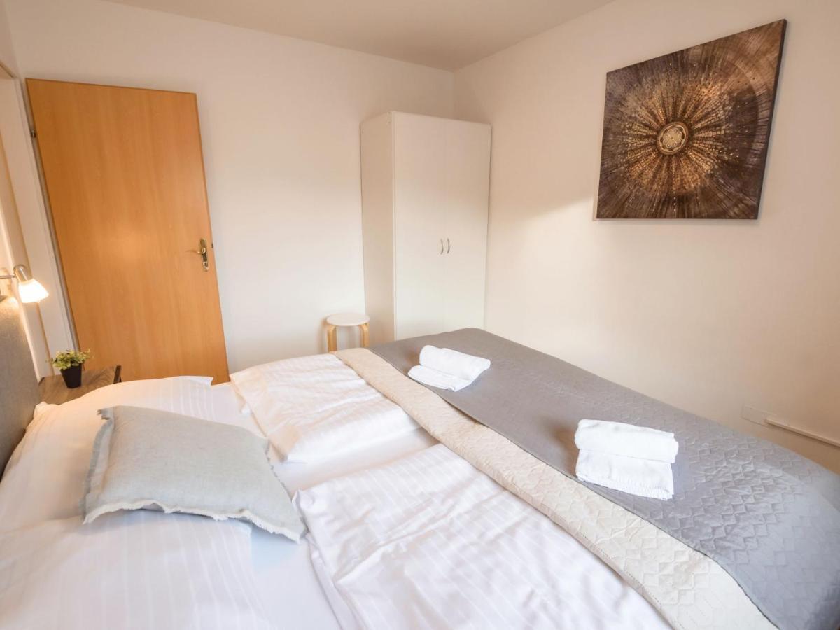 Apartment Alpenchalet - Zse200 By Interhome